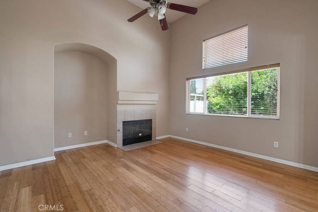 Rialto, CA 92376,117 S Machala PL