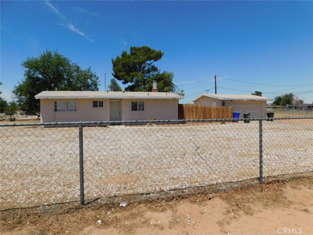 14200 Pawnee RD, Apple Valley, CA 92307