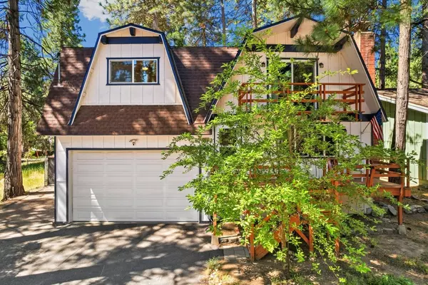 2616 Secret DR, Running Springs, CA 92382