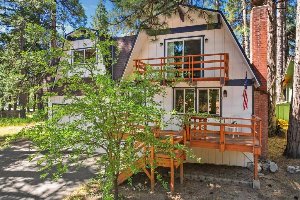 Running Springs, CA 92382,2616 Secret DR