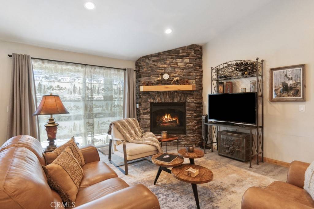 Big Bear City, CA 92314,836 D LN