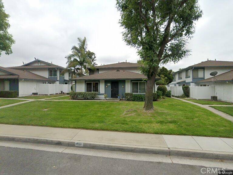 860 W Sierra Madre AVE #1, Azusa, CA 91702