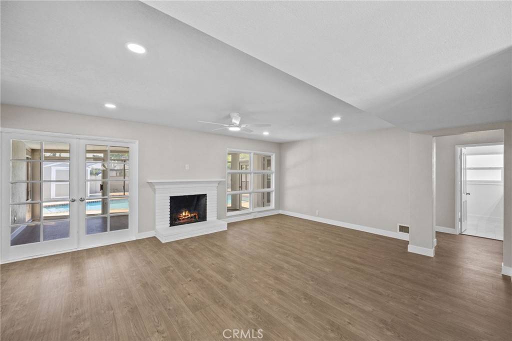 Orange, CA 92866,1514 E Palm AVE