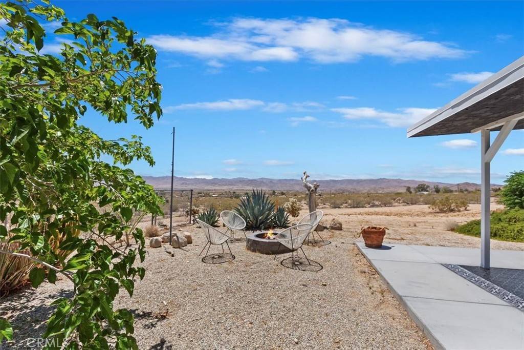 Joshua Tree, CA 92252,62171 Campanula ST