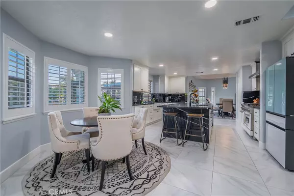 Claremont, CA 91711,212 Independence DR