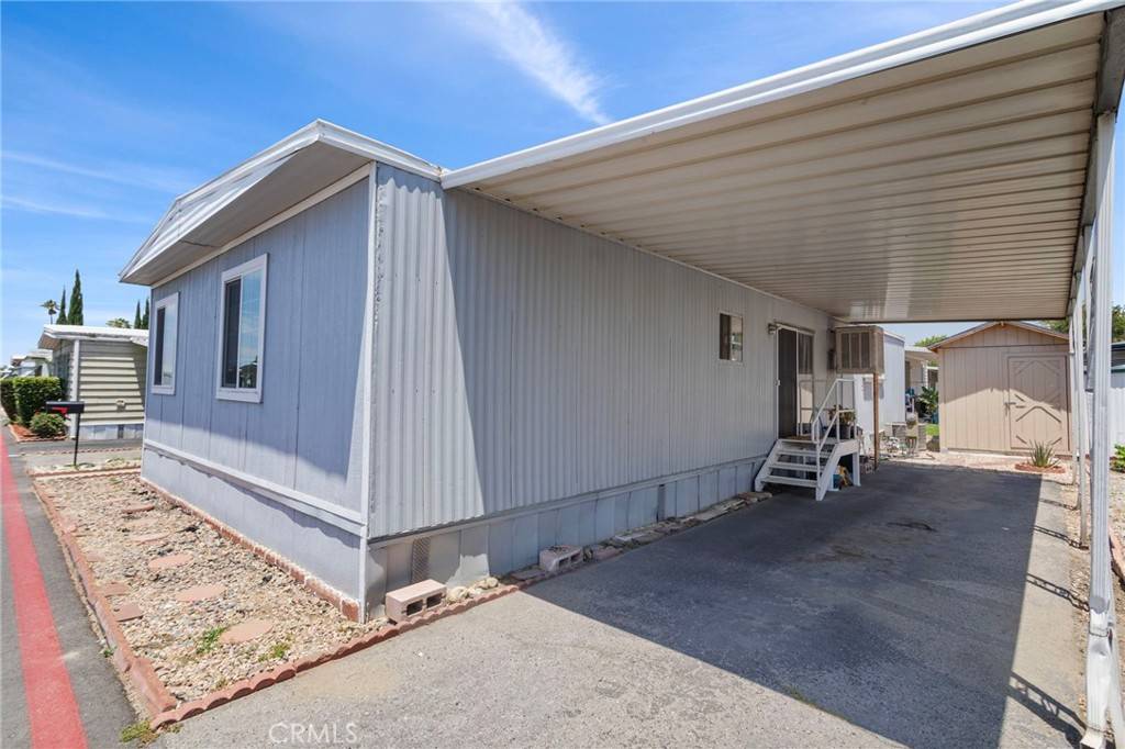 Rialto, CA 92376,1166 S Riverside AVE #41