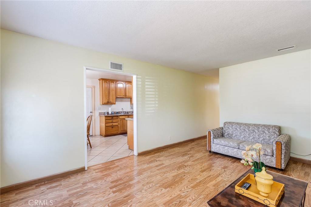 Montclair, CA 91763,4583 Olive ST