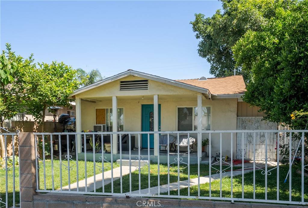 Pomona, CA 91766,215 E 11th ST