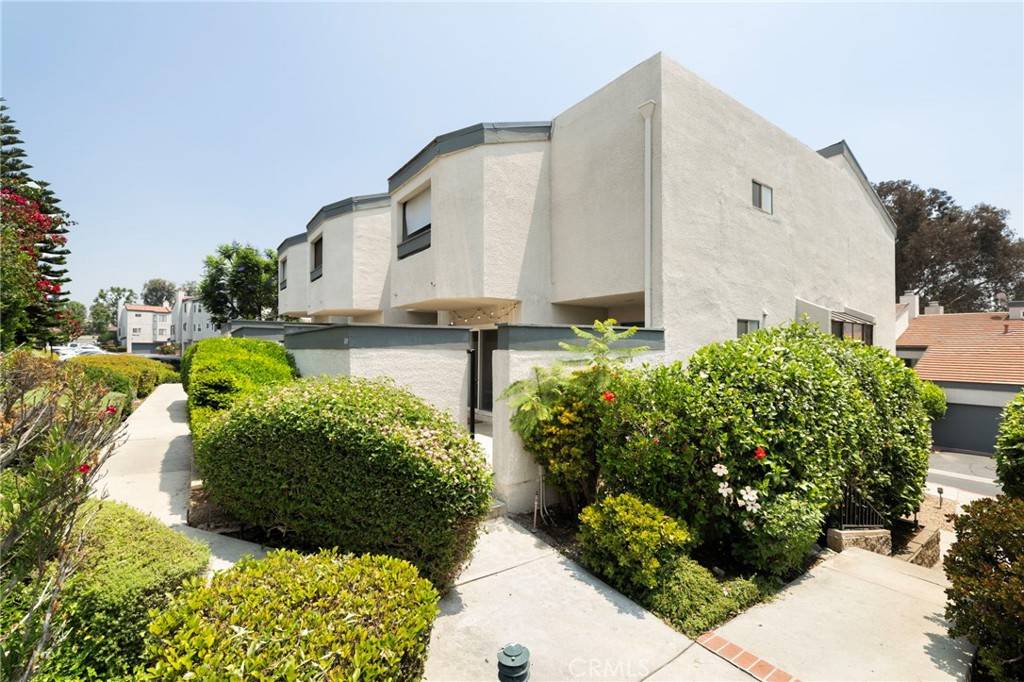 680 E Workman ST, Covina, CA 91723