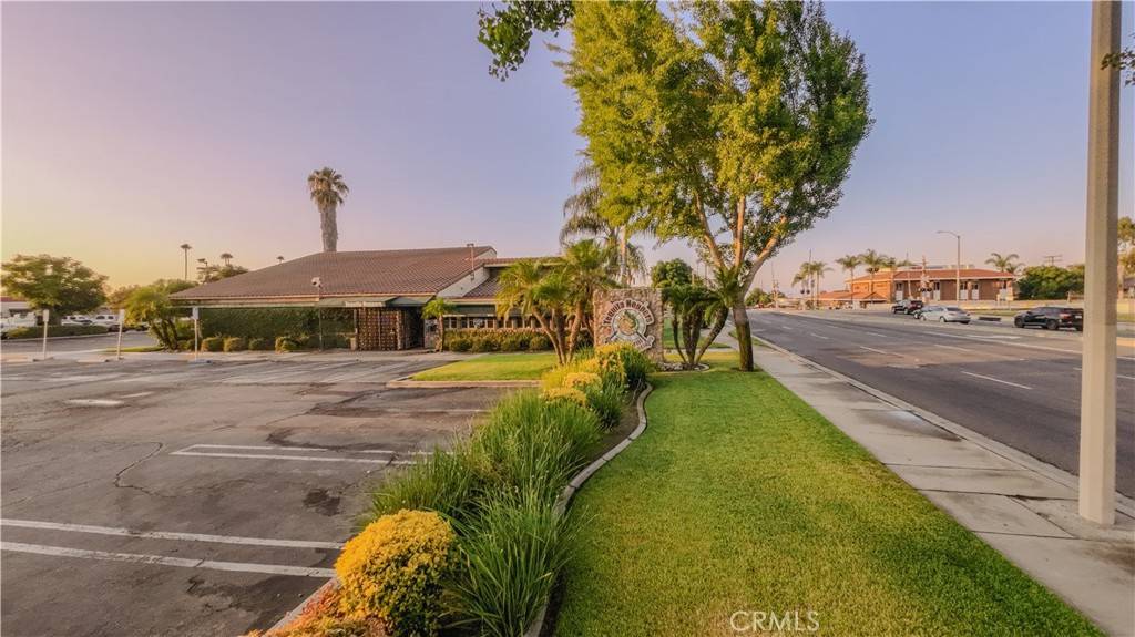 Upland, CA 91786,60 N Mountain AVE