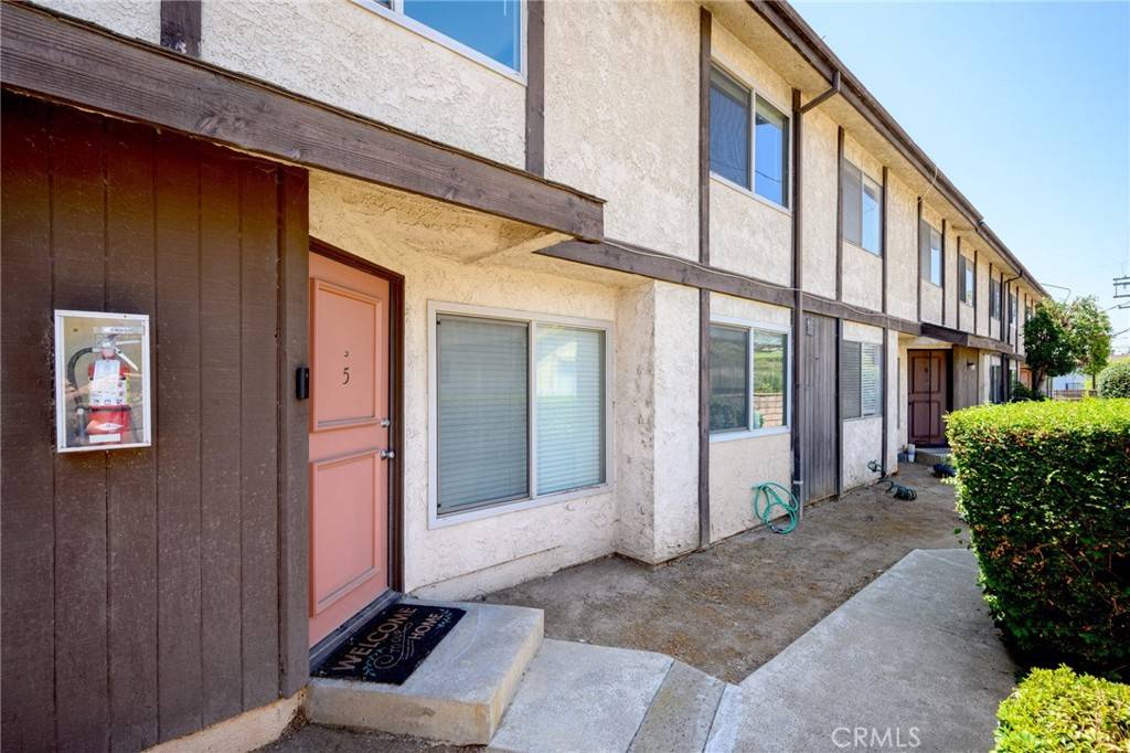 Los Angeles, CA 90065,3827 W Avenue 41 #5