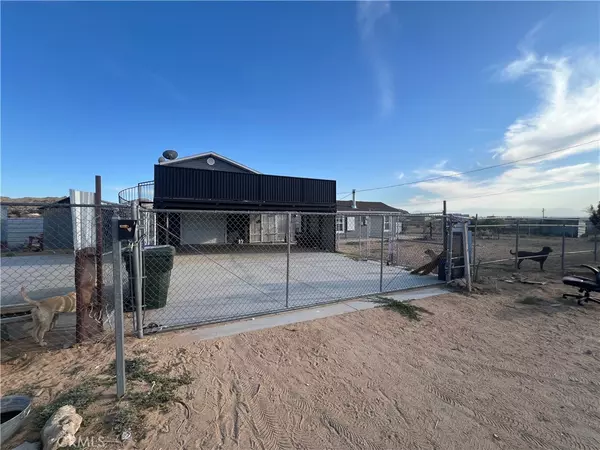 Apple Valley, CA 92307,24675 Via Vista RD