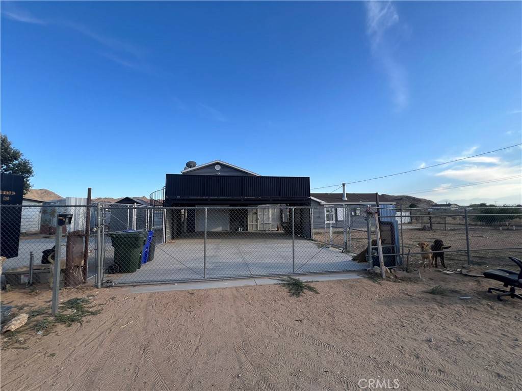 24675 Via Vista RD, Apple Valley, CA 92307