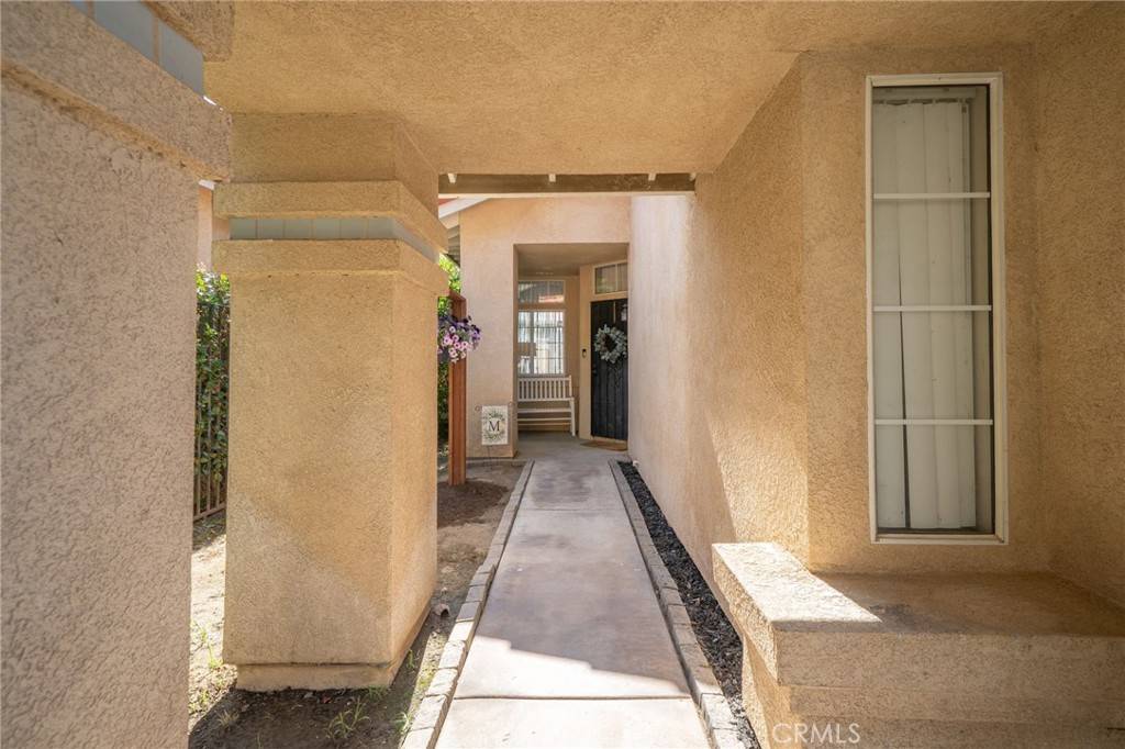 Fontana, CA 92337,11718 Lucena AVE