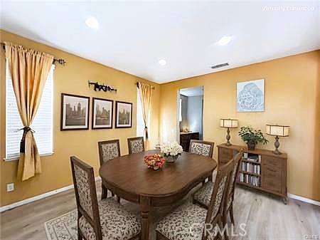 Riverside, CA 92503,17231 Greentree DR