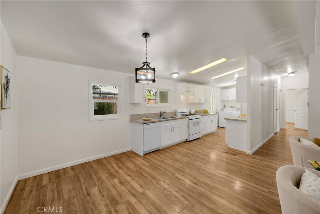 Colton, CA 92324,700 E Washington ST #220