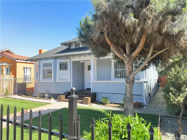 Los Angeles, CA 90011,696 E 51st ST E