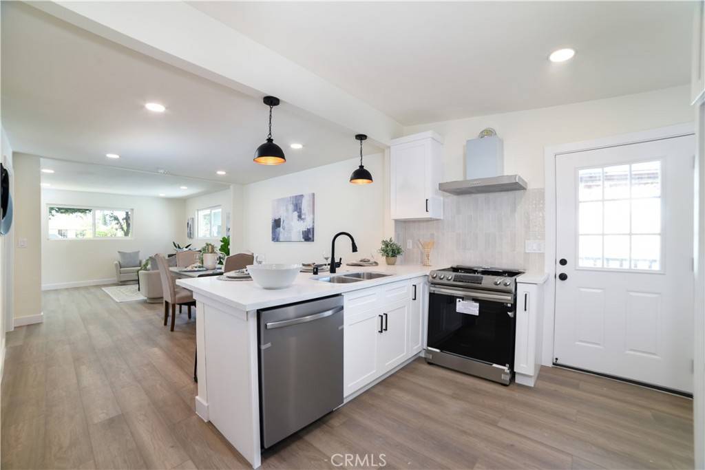 3050 E Side BLVD, Los Angeles, CA 90063
