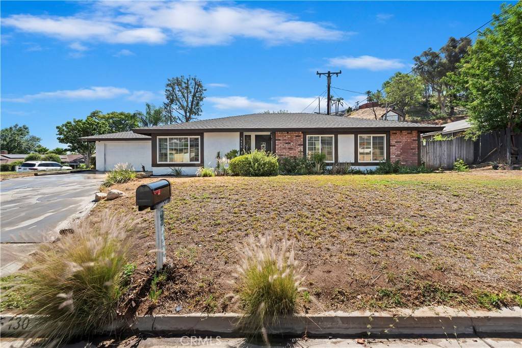 Jurupa Valley, CA 92509,5430 Avenue Juan Bautista