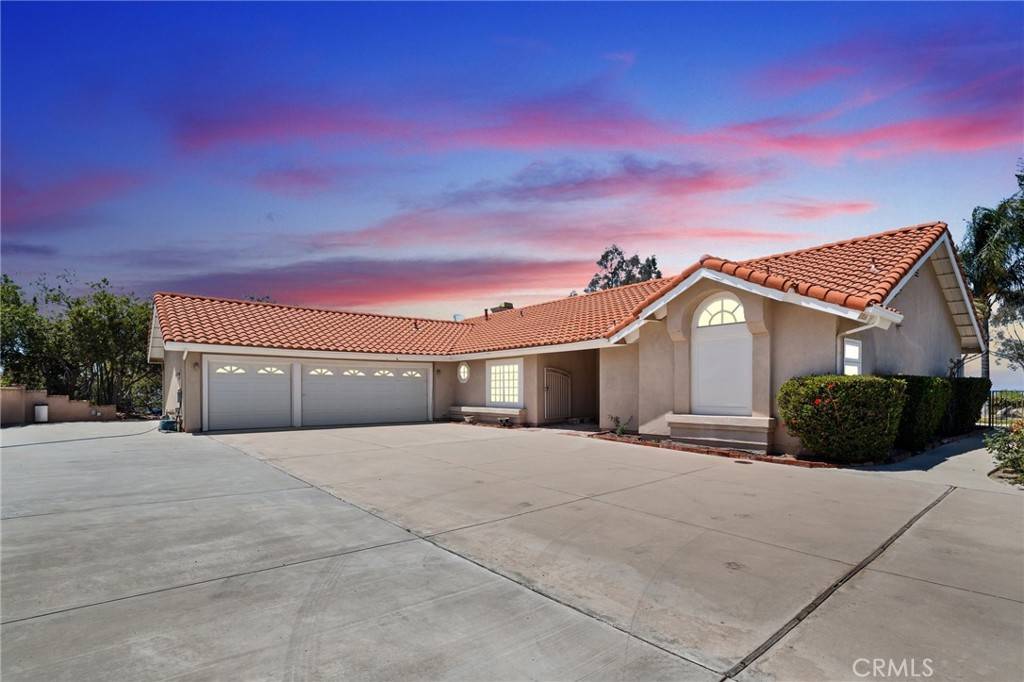 Riverside, CA 92503,11056 Orchard View LN