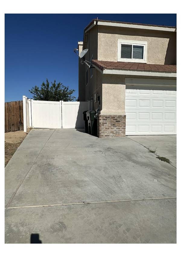 Victorville, CA 92394,15654 Enfield DR