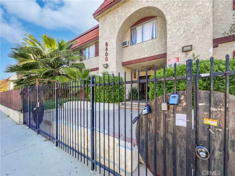 8800 Cedros AVE #209, Panorama City, CA 91402