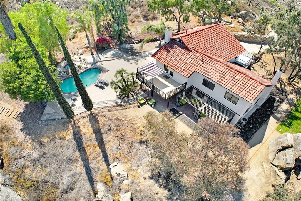 17295 Ridge Canyon DR, Riverside, CA 92506