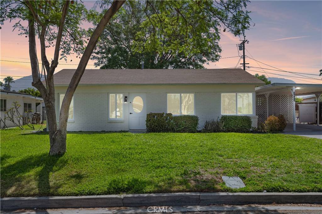 3024 Carl ST, Riverside, CA 92507
