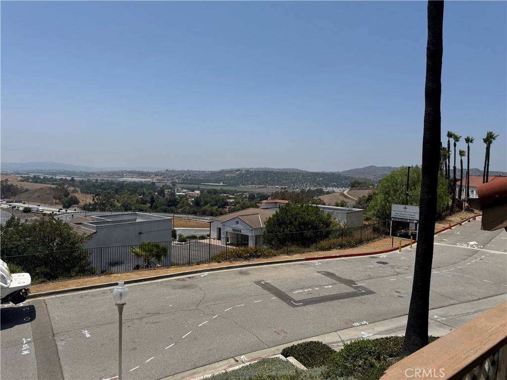 Pomona, CA 91766,3607 Legato CT