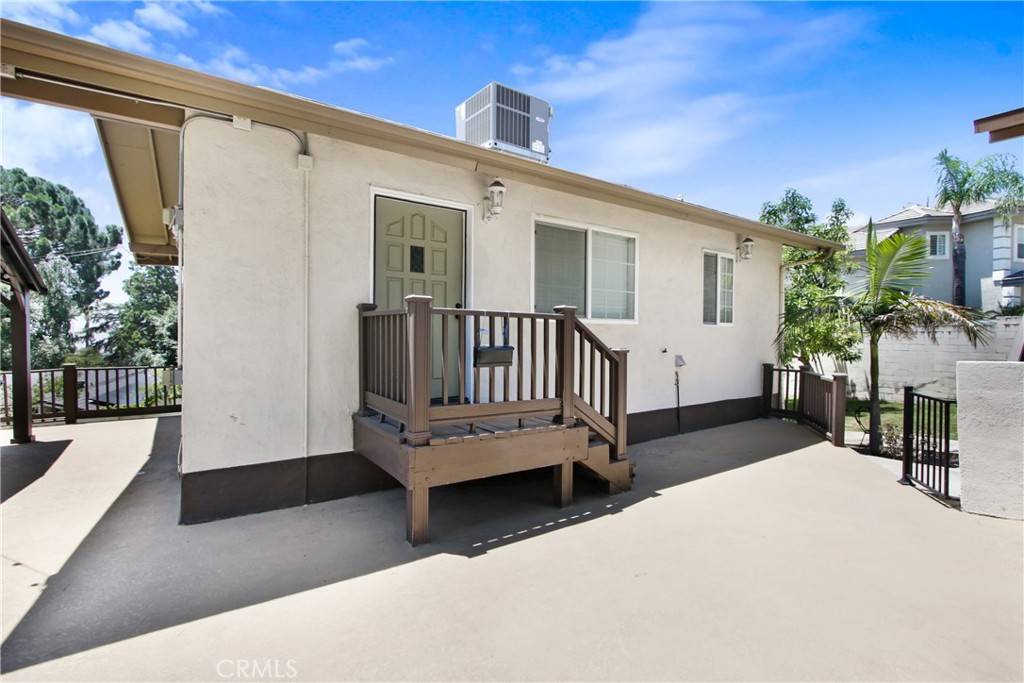 Upland, CA 91784,2495 Vista DR