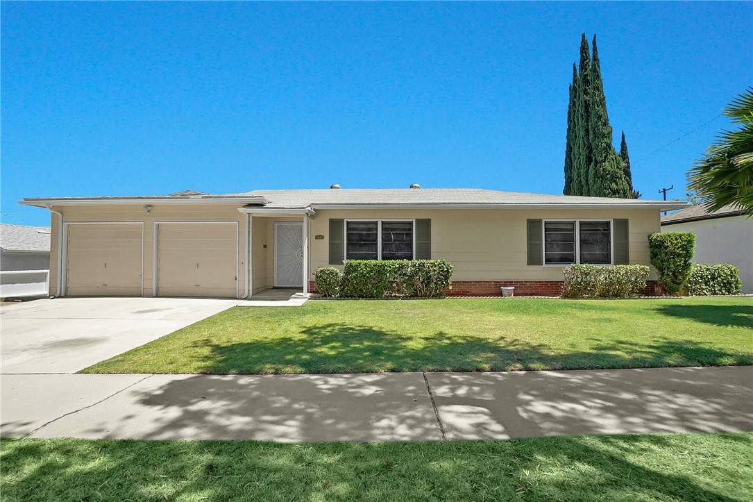 824 De La Fuente ST, Monterey Park, CA 91754