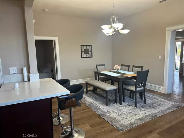 San Bernardino, CA 92407,1035 W Hill DR