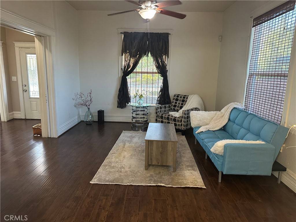 San Bernardino, CA 92407,1035 W Hill DR