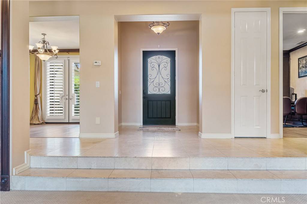 Corona, CA 92881,1180 Cleveland WAY