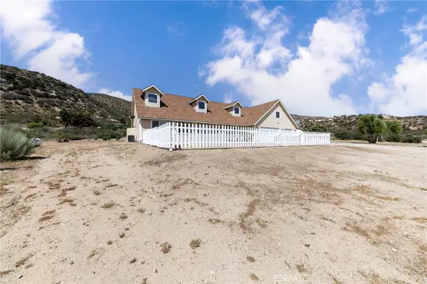 Phelan, CA 92371,5935 Monte Vista RD