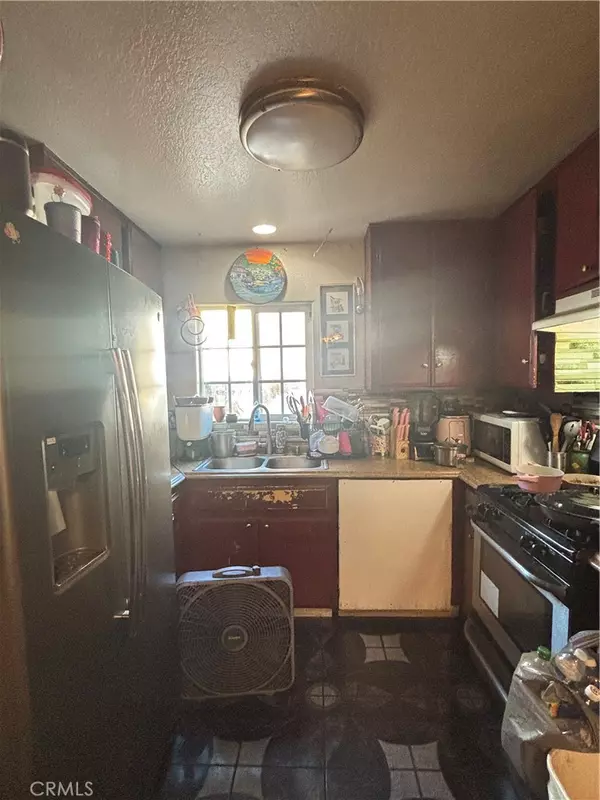 Moreno Valley, CA 92553,25172 Yucca DR