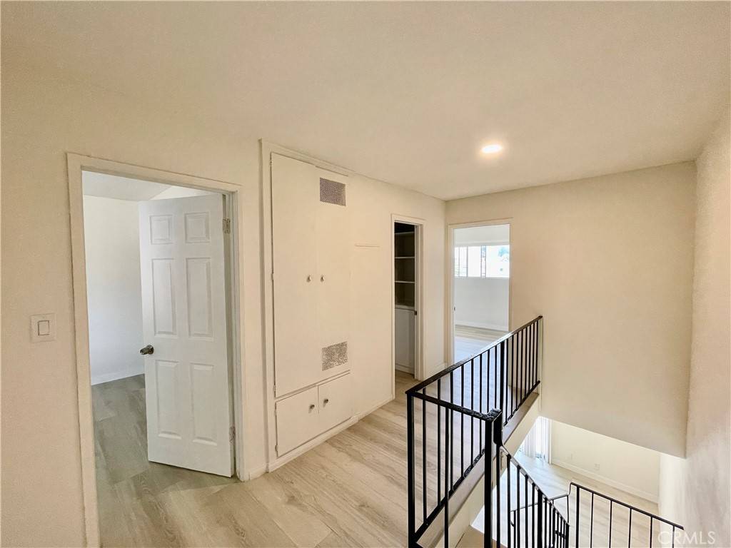 Azusa, CA 91702,660 E 6Th ST