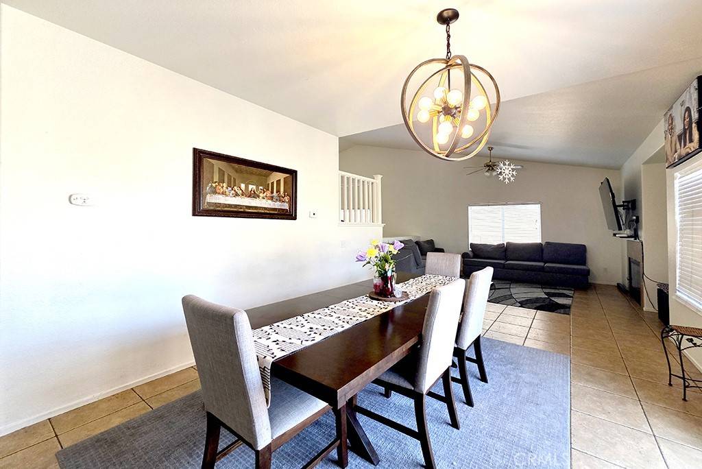 Victorville, CA 92392,13048 Evanston ST