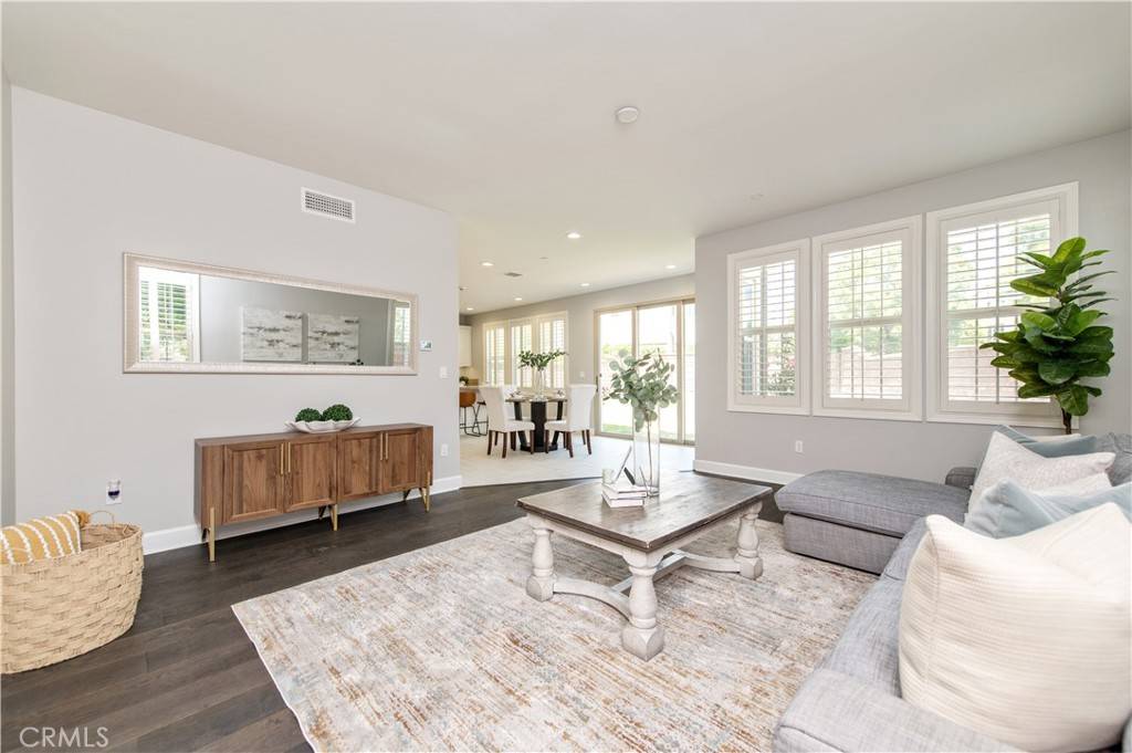 Walnut, CA 91789,150 Greenleaf DR