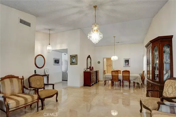 Upland, CA 91784,872 Deborah ST