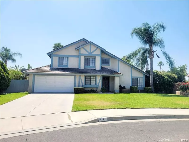 211 E Montrose ST, Rialto, CA 92376