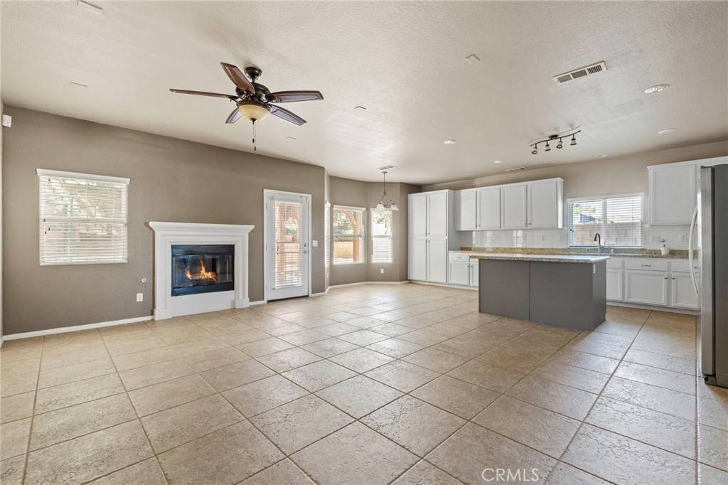 Palmdale, CA 93551,4100 Waterville CT