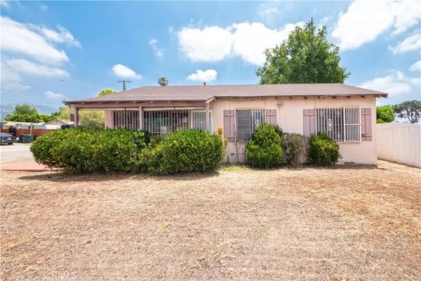 532 W 2nd ST, Azusa, CA 91702