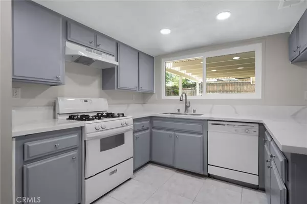 Victorville, CA 92395,17060 Lorene DR