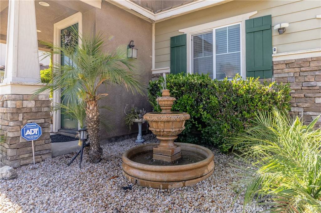 Mentone, CA 92359,2168 Stonewood ST