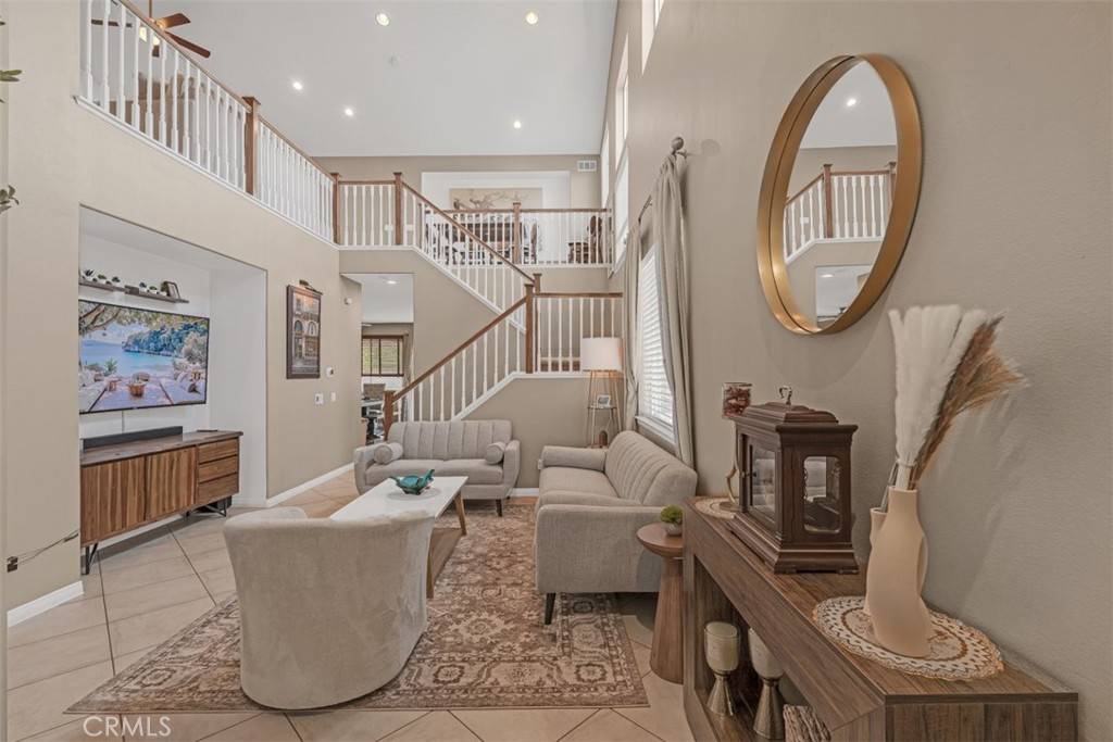 Corona, CA 92883,25019 Coral Canyon RD