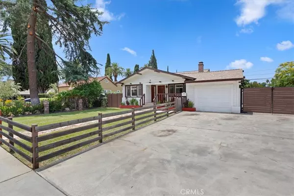 Riverside, CA 92506,5571 Magnolia AVE