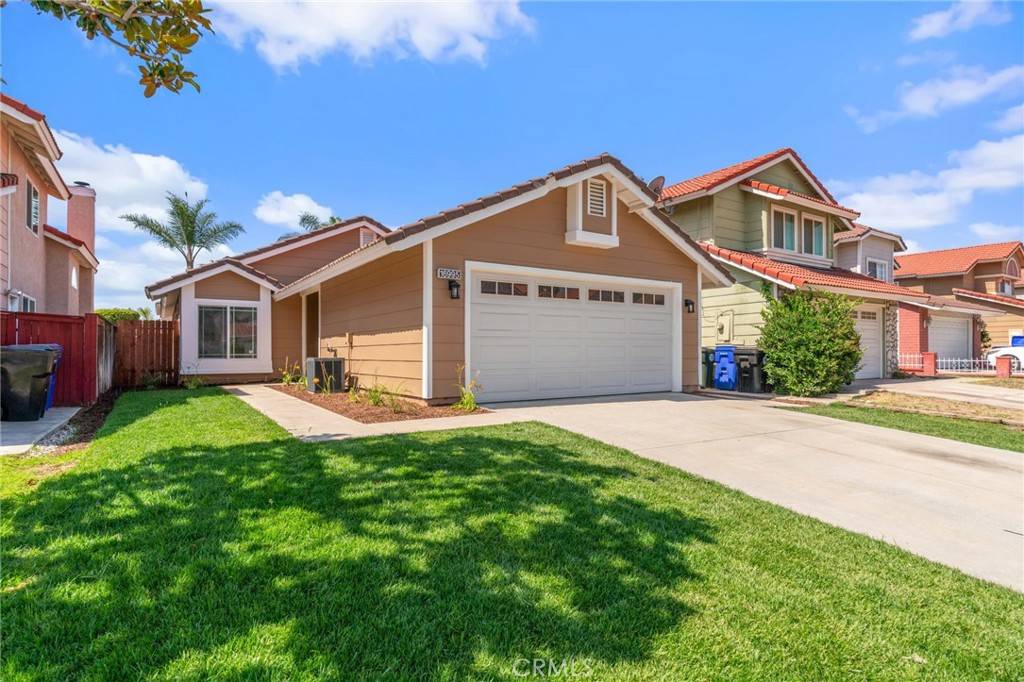 16995 Walnut CT, Fontana, CA 92336