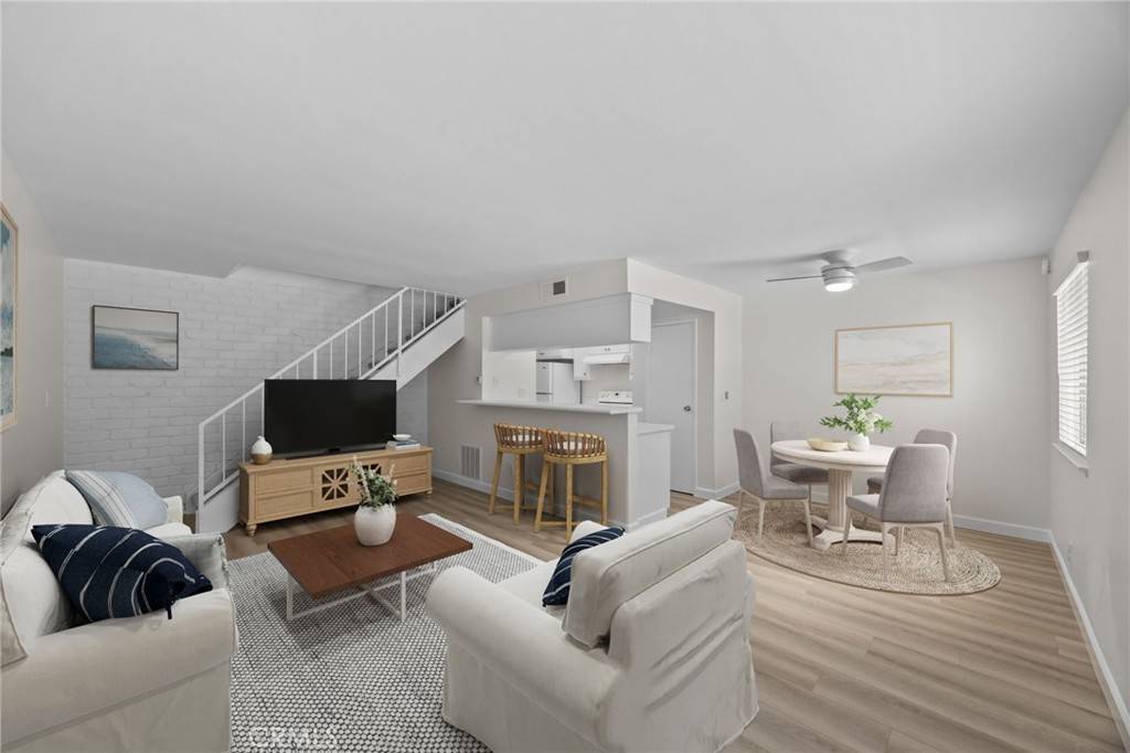 3209 N White AVE, La Verne, CA 91750