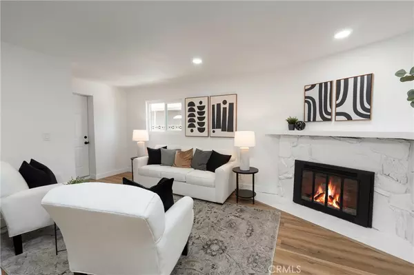 Pomona, CA 91767,930 Barbara LN